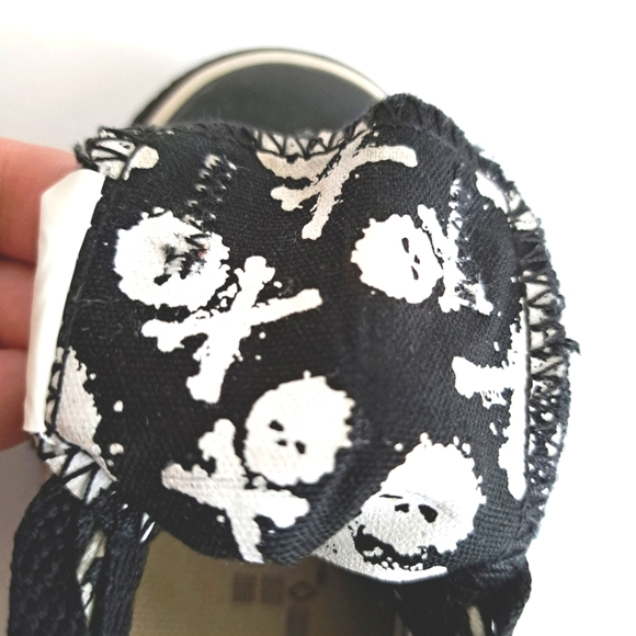 Converse Chuck Taylor All Star JandC Little Kids Low Top Shoes sz 10.5 3S464 - Picture 5 of 14